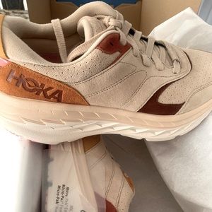 Hoka bondi suede size 11 men